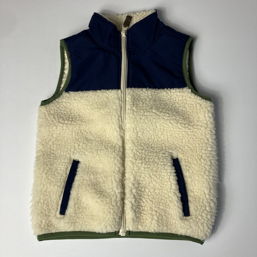 Carters 3T Fuzzy Warm Vest Zipper Pockets warm Sherpa